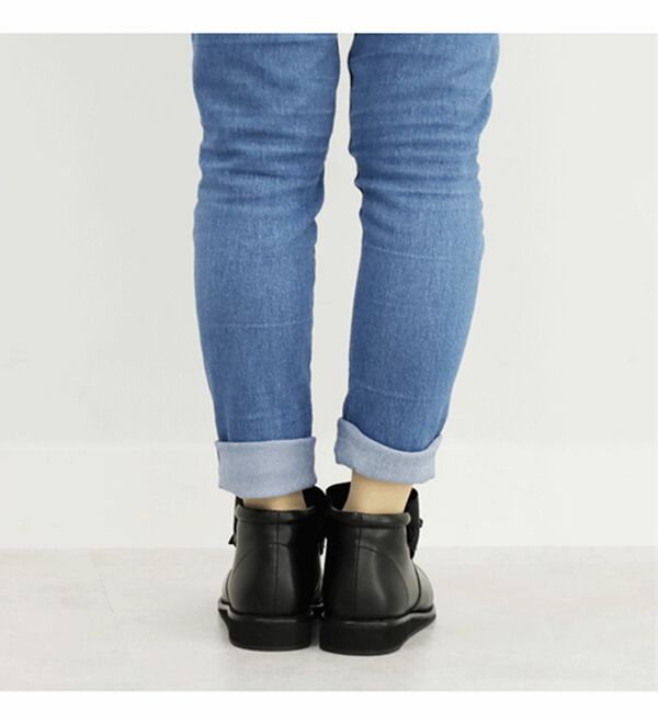 BELLUNA（ベルーナ）の「ゆったり５Ｅ柔らかレザーライクシューズ（フラットシューズ）」｜詳細画像