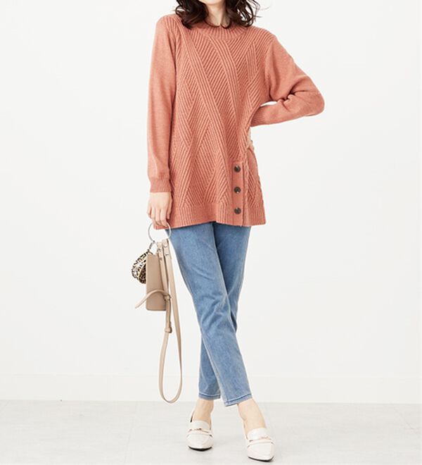 BELLUNA（ベルーナ）の「編地切替サイドボタンチュニック（チュニック）」｜詳細画像