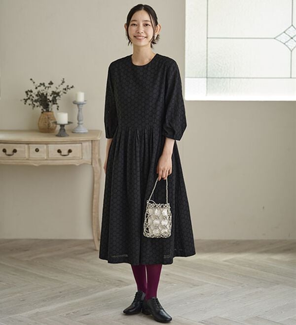 BELLUNA（ベルーナ）の「サークルレースタック使いゆったりワンピース（その他ワンピース）」｜詳細画像