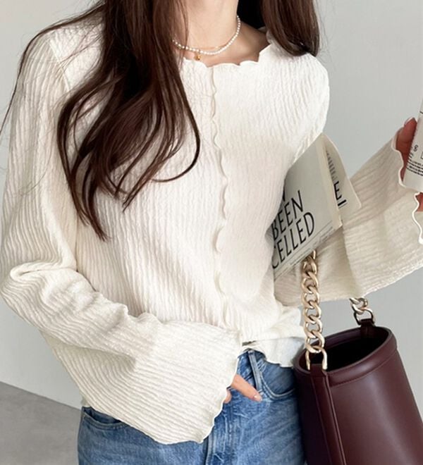 GeeRA（ジーラ）の「前後２ｗａｙフレアスリーブカットソー（カットソー）」｜詳細画像