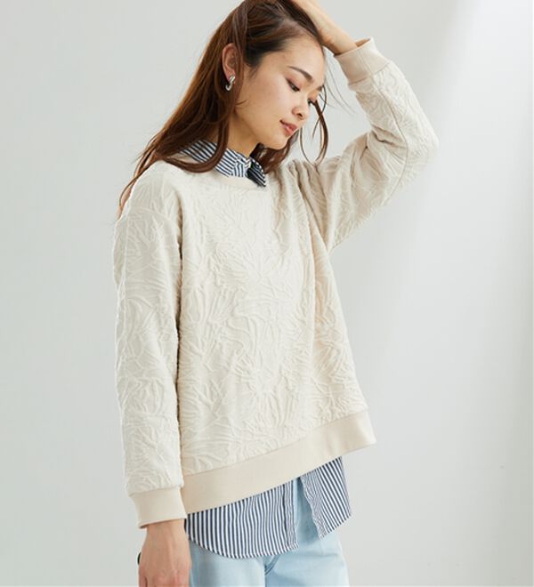 BELLUNA（ベルーナ）の「花柄ふくれジャカード素材プルオーバー（カットソー）」｜詳細画像