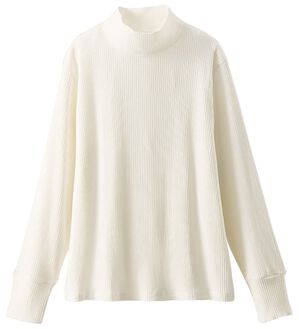 BELLUNA（ベルーナ）の「＜ＭＡＴＯＬＩＡ＞着て潤うリブプルオーバー　ハイネック・クルーネック（カットソー）」｜ハイネック ホワイト