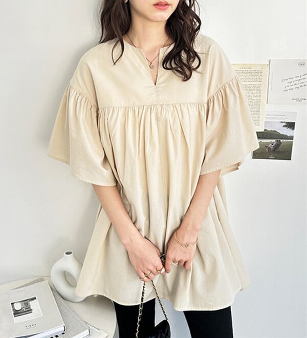 GeeRA（ジーラ）の「フレアー袖キーネックブラウス（ブラウス）」｜詳細画像