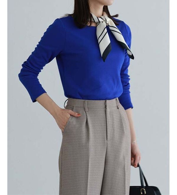 Pierrot（ピエロ）の「【選べる３ネック】華奢見えテレコリブカットソー（カットソー）」｜詳細画像