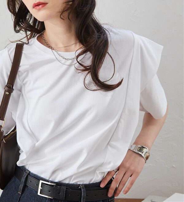 RANAN（ラナン）の「【ひんやり】華奢見えラッフルショルダーTシャツ（カットソー）」｜詳細画像