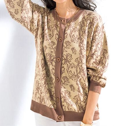 BELLUNA（ベルーナ）の「花柄ジャカードボタン使いカーディガン（ニットカーディガン）」