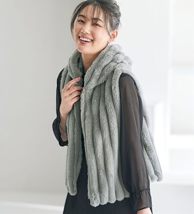 BELLUNA（ベルーナ）の「いつものコーデに羽織るだけ　もこもこファーベスト（ベスト）」