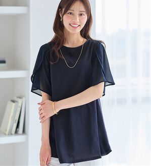 alotta（アロッタ）の「シフォン切替チューリップ袖チュニックＴシャツ（チュニック）」｜ネイビー
