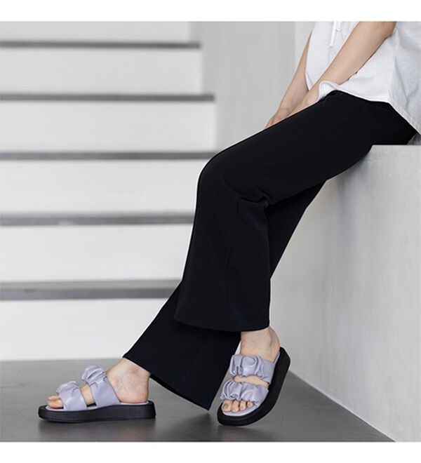 GeeRA（ジーラ）の「楽ちんストレッチ美ラインフレアーパンツ（フルレングスパンツ）」｜詳細画像