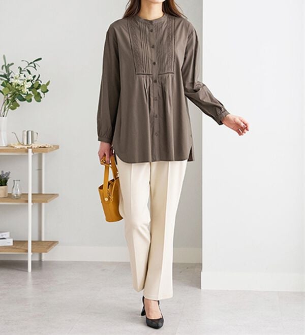 BELLUNA（ベルーナ）の「レース&times;ピンタック使いシャツチュニック（チュニック）」｜詳細画像