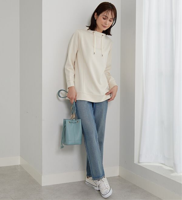 BELLUNA（ベルーナ）の「【新色追加】ワイドネックサイド切替プルオーバー（カットソー）」｜詳細画像