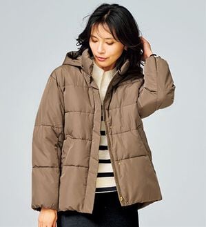 BELLUNA（ベルーナ）の「軽やか仕立て中わたショート丈ジャケット（その他ジャケット）」｜モカ