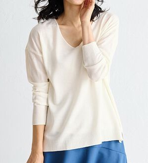RANAN（ラナン）の「Ｖネックカシミヤタッチニット（ニット・セーター）」｜詳細画像