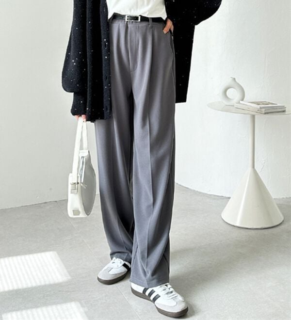 GeeRA（ジーラ）の「美脚魅せタックワイドスラックスパンツ（ワイドパンツ・ガウチョ）」｜詳細画像