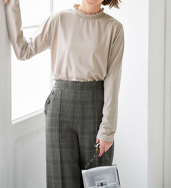 BELLUNA（ベルーナ）の「シャーリング衿ベストアンサンブル（アンサンブル）」｜詳細画像