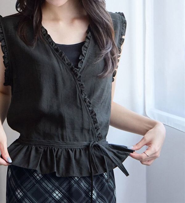 CHAN ME（チャンミ）の「カシュクールフリルブラウス（ブラウス）」｜詳細画像
