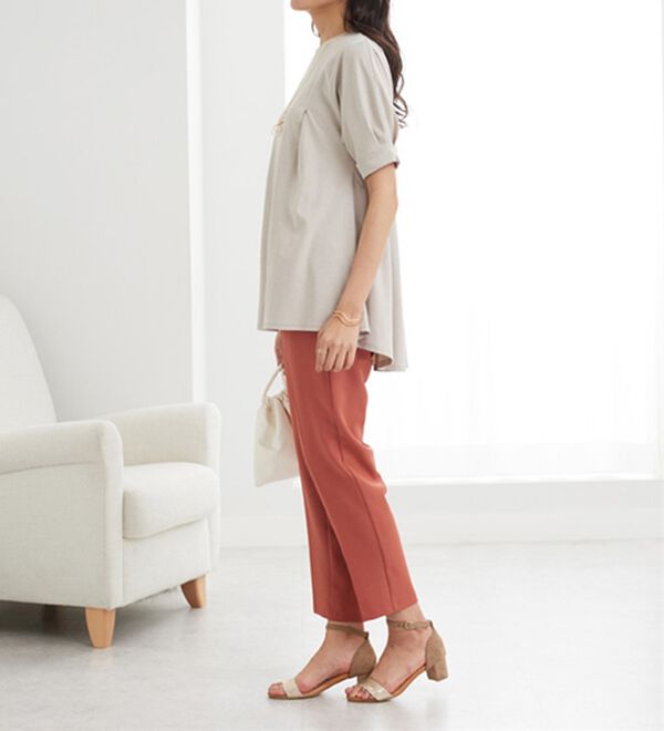 BELLUNA（ベルーナ）の「バックフレアーパフ袖プルオーバー（カットソー）」｜詳細画像