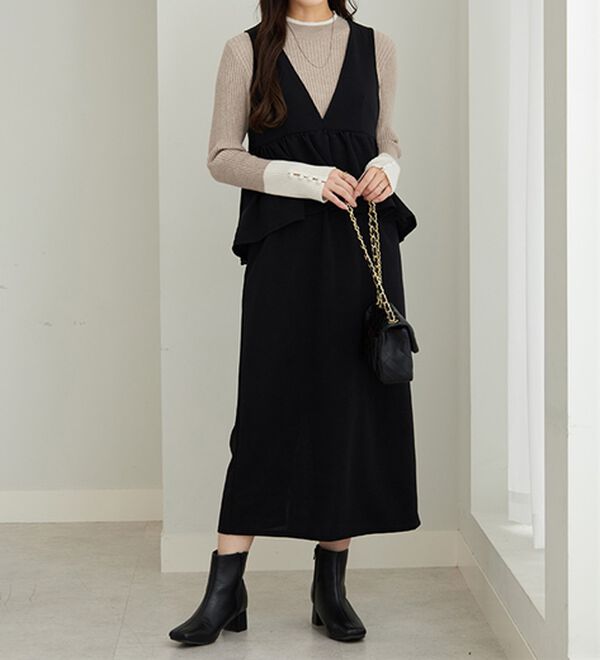 GeeRA（ジーラ）の「配色デザインくるみボタン付リブニット（ニット・セーター）」｜詳細画像