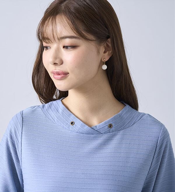 BELLUNA（ベルーナ）の「ひんやり冷感！タックジャカード素材重ね着風プルオーバー（カットソー）」｜詳細画像