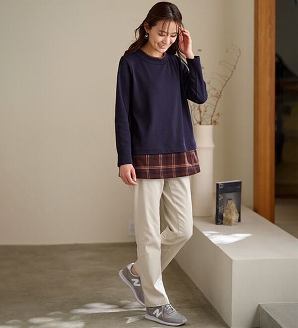 BELLUNA（ベルーナ）の「まるで着る毛布！静電防止付裏ファー重ね着風プルオーバー（カットソー）」｜詳細画像