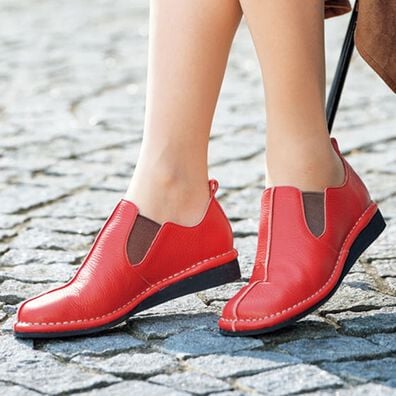 BELLUNA（ベルーナ）の「イタリアンレザーサイドゴア日本製シューズ（スリッポン）」