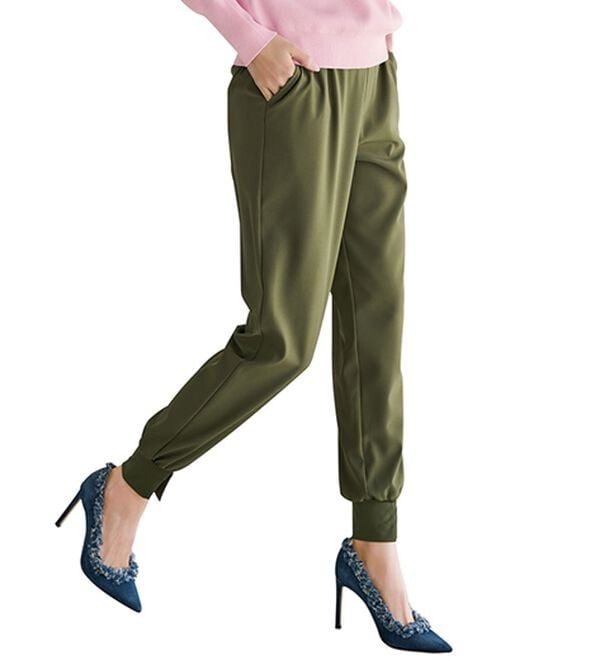 RANAN（ラナン）の「機能付き！裾スリットパンツ（フルレングスパンツ）」｜カーキ