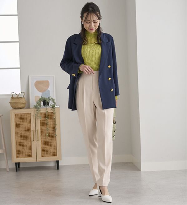 BELLUNA（ベルーナ）の「すっきり見えタックテーパードパンツ（フルレングスパンツ）」｜詳細画像