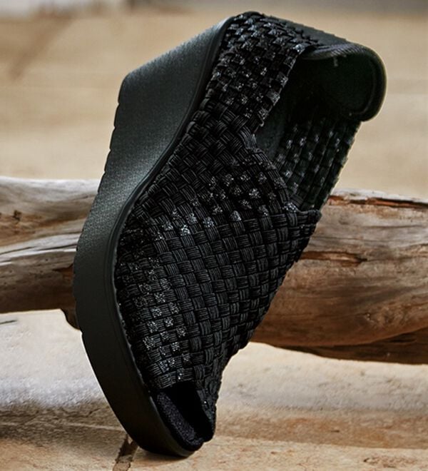 ルフラン（ルフラン）の「ゴムゴム　Ｖカットメッシュ厚底シューズ（メンズスニーカー）」｜ブラックミックス