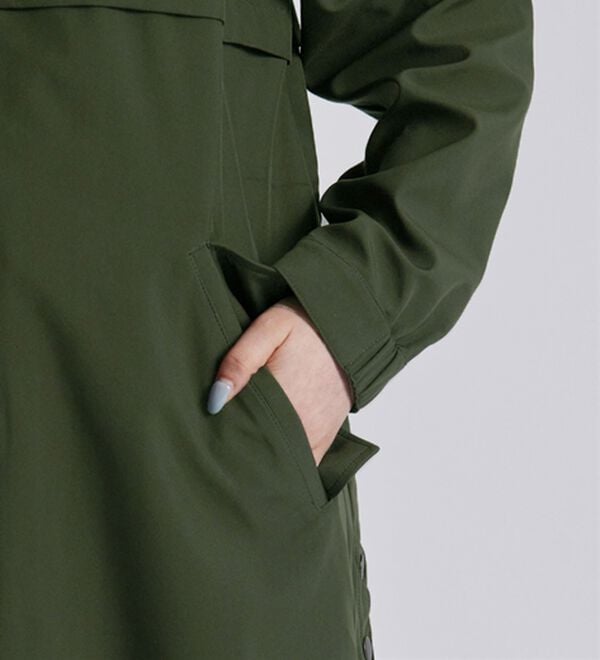 BELLUNA（ベルーナ）の「はっ水加工ボンディング素材ロング丈パーカー（ハーフコート）」｜詳細画像