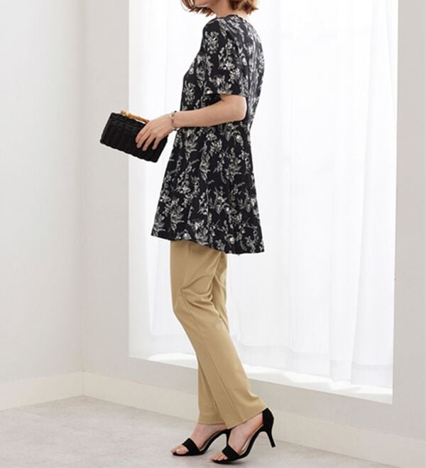 BELLUNA（ベルーナ）の「【接触冷感】フレアーシルエットプリントチュニック（チュニック）」｜詳細画像