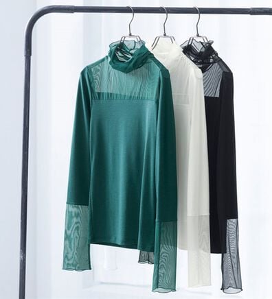 YU'NOW（ユナウ）の「【吸湿発熱】【抗菌防臭】ハイネックシアーインナー（肌着・インナーウェア）」