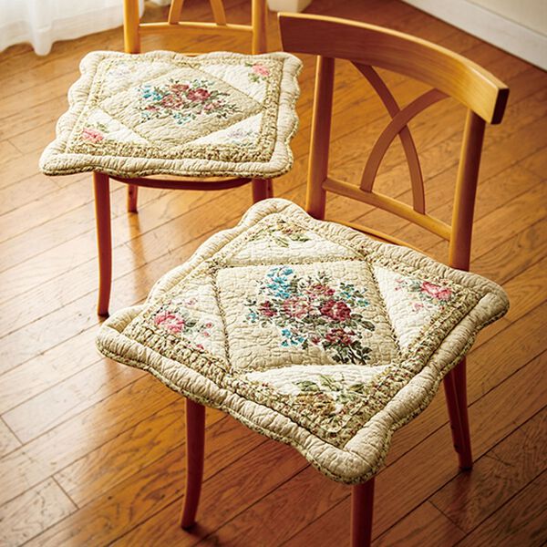 「エレガントフラワー　シートクッション（クッション・クッションカバー）」｜詳細画像