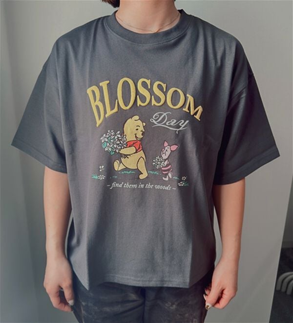 BELLUNA（ベルーナ）の「＜Disney＞【プー】発泡プリントボックスシルエットTシャツ（Tシャツ）」｜詳細画像