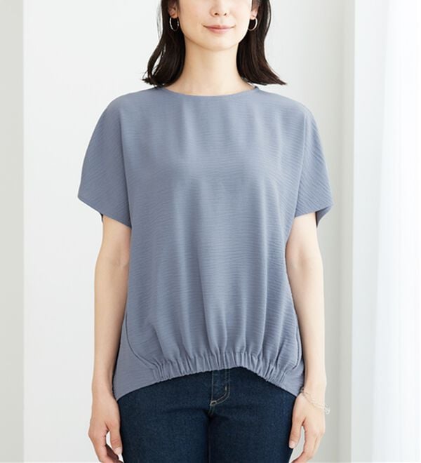 BELLUNA（ベルーナ）の「【2つの機能付き】お手入れ楽々！裾ギャザープルオーバー（ブラウス）」｜詳細画像