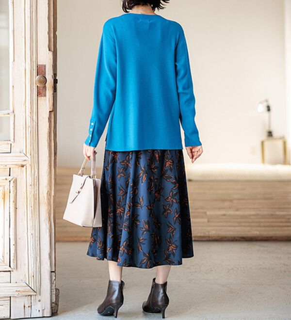 BELLUNA（ベルーナ）の「もちもち袖ボタンニットプルオーバー（ニット・セーター）」｜詳細画像