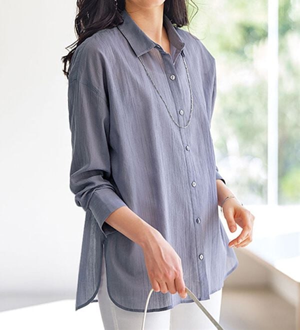 BELLUNA（ベルーナ）の「大人のシアー感！綿１００％楊柳素材シャツ（シャツ）」｜ブルーグレー