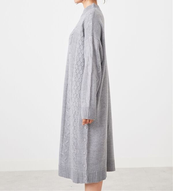 BELLUNA（ベルーナ）の「ケーブル柄ロング丈ニットワンピース（ニットワンピース）」｜詳細画像