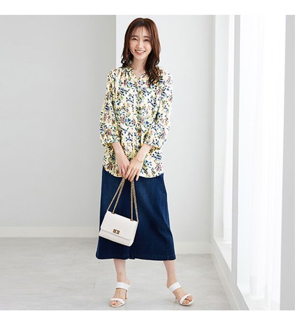 BELLUNA（ベルーナ）の「レーヨン素材ギャザーデザインブラウス（ブラウス）」｜詳細画像