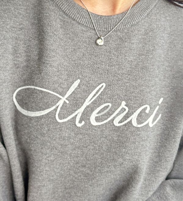 GeeRA（ジーラ）の「チェーン刺しゅうニットプルオーバー（ニット・セーター）」｜詳細画像