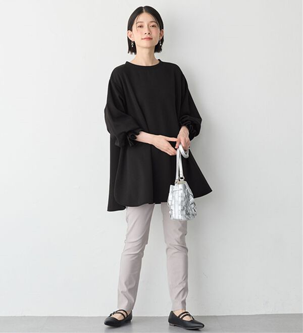 Viola e Viola（ヴィオラ エ ヴィオラ）の「裏ファー袖タックチュニック（チュニック）」｜詳細画像