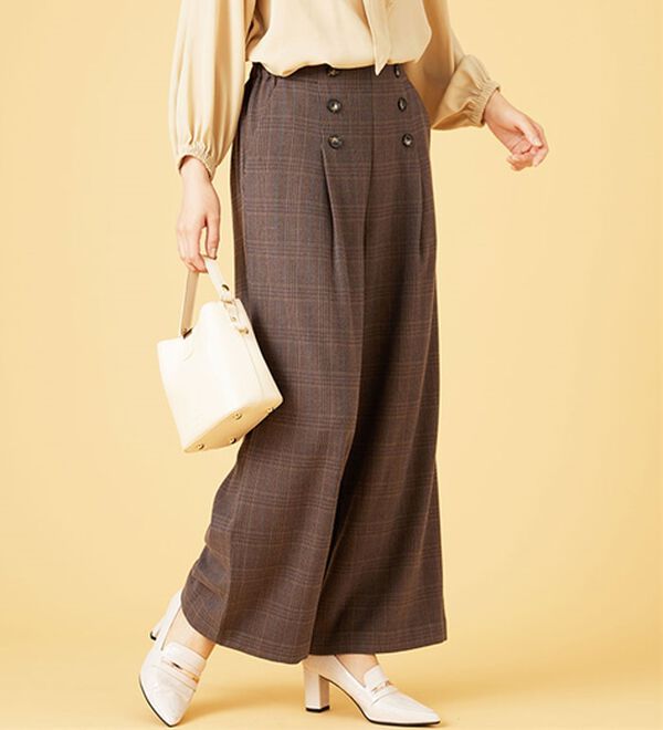 BELLUNA（ベルーナ）の「サマ見え（スーパーウォーム）ウール調ボタン使いワイドパンツ（ワイドパンツ・ガウチョ）」｜詳細画像