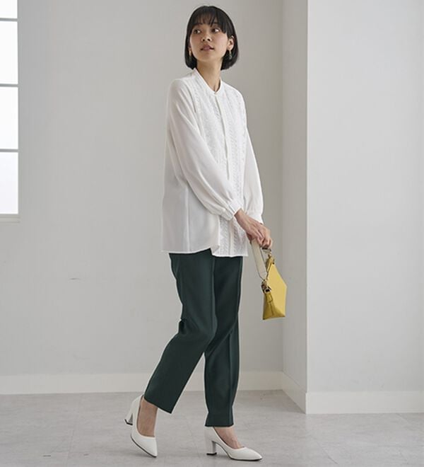 BELLUNA（ベルーナ）の「すっきり見えタックテーパードパンツ（フルレングスパンツ）」｜詳細画像