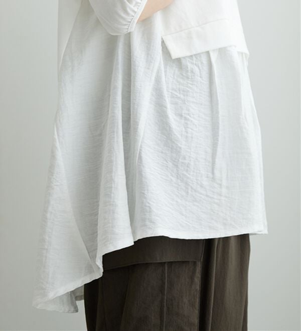 BELLUNA（ベルーナ）の「ギャザー使い異素材切替ふんわりチュニック（チュニック）」｜詳細画像