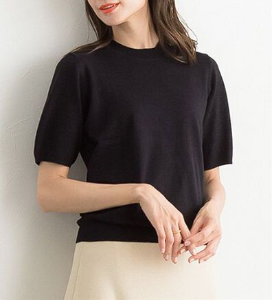 Pierrot（ピエロ）の「【洗濯機で洗える】【ＵＶカット】シルクタッチ半袖ニット（ニット・セーター）」