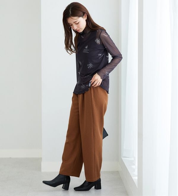 BELLUNA（ベルーナ）の「【重ね着インナー】シアー素材ハイネックインナープルオーバー（カットソー）」｜詳細画像