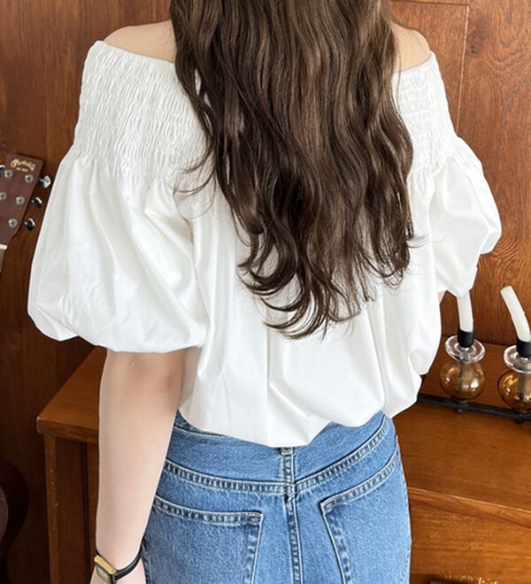 GeeRA（ジーラ）の「ドロストオフショルブラウス（ブラウス）」｜詳細画像