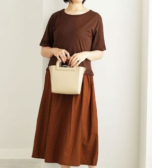 BELLUNA（ベルーナ）の「異素材ドッキングロングワンピース（ロングワンピース）」｜ブラウン系