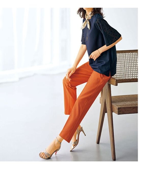 BELLUNA（ベルーナ）の「＜ＳＯＬＯＴＥＸ（Ｒ）＞美脚見えテーパードパンツ（テーパードパンツ）」｜詳細画像