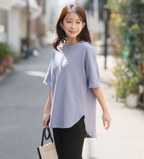 A HAPPY MARILYN（アハッピーマリリン）の「【Ｍ～８Ｌ】【ハッピーさらりん】裾ラウンド五分袖Ｔシャツ（Tシャツ）」｜詳細画像