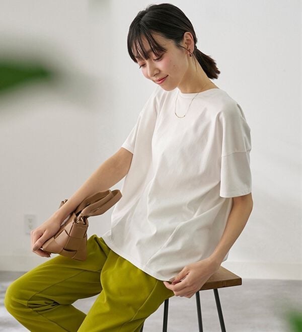 BELLUNA（ベルーナ）の「シュッと体型カバー！コクーンTシャツ（カットソー）」｜詳細画像